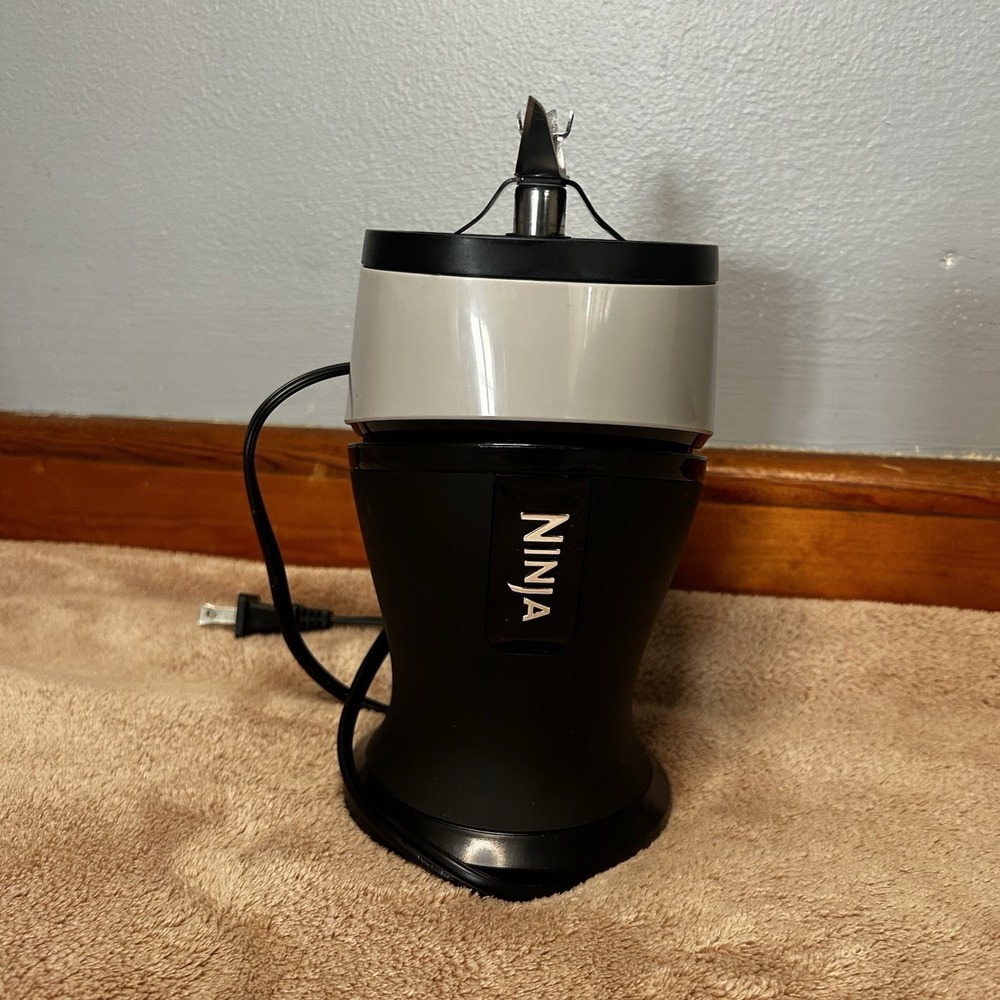 Ninja Compact Personal Blender Pulse Tech Replacement Base And Blades For Parts